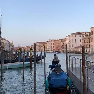Ca, Botte , Venezia Italia